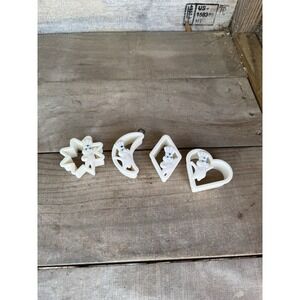 Vintage 1992 Pillsbury Doughboy Set of 4 Cookie Cutters shapes Heart Moon baking